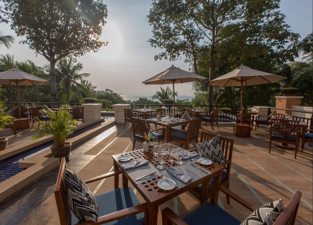 인터컨티넨탈 파타야 리조트 엘리먼츠 레스토랑 뷔페