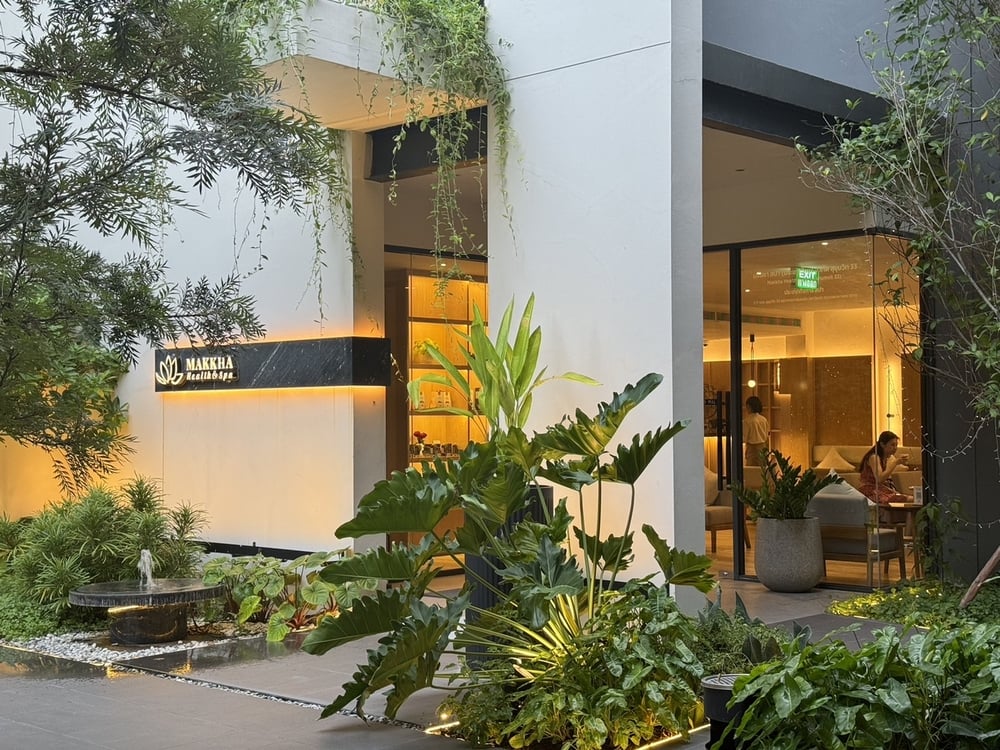 Makkha Health & Spa Bangkok - Sukhumvit 33 spa in Bangkok Phrom Phong · EmQuartier