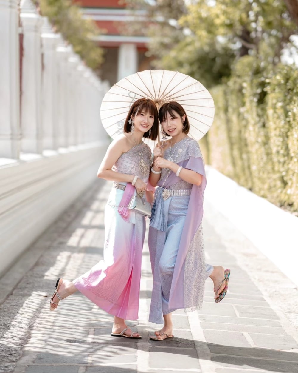 Absolute Thai Costume Rental attraction in Thai costume rental in Thailand
