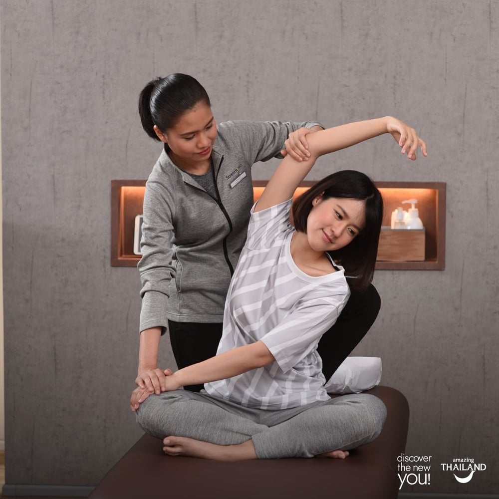 Stretch me Clinic - The Allez Sukhumvit 13 spa in Bangkok Nana & Phloen Chit