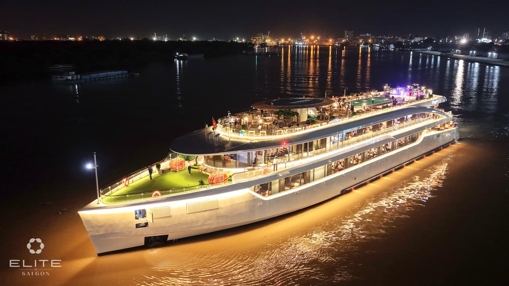 Elite Of Saigon Dinner Cruise