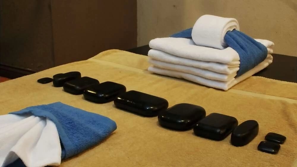 Hue Massage
