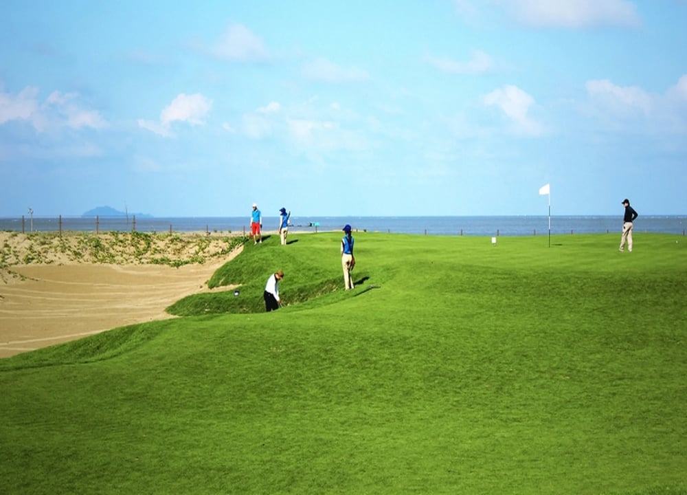 [Golftel] FLC Ha Long Golf Club + Hotel