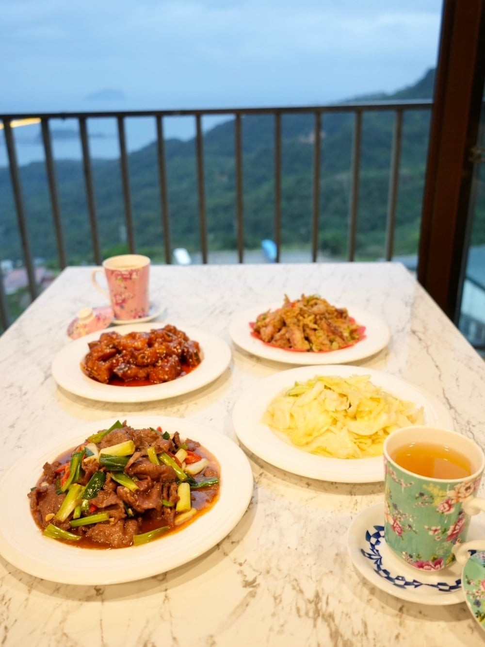 지우펀 오션뷰 맛집 고창(Old Window) 레스토랑 식사권