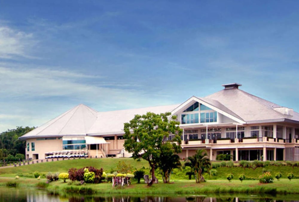 [Golftel] Uniland Golf & Country Club + Xen Hotel