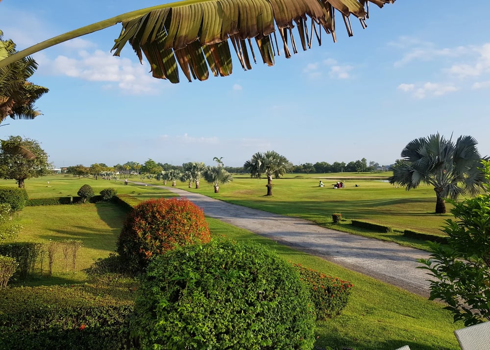 [golftel] Sunrise Lagoon Country Club golf course in Greater Bangkok