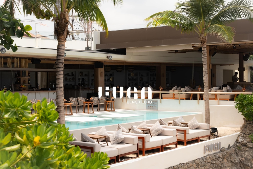 Set Menu at FUGA Beach Club by Diamond Cliff Resort & Spa dinner cruise in Phuket
