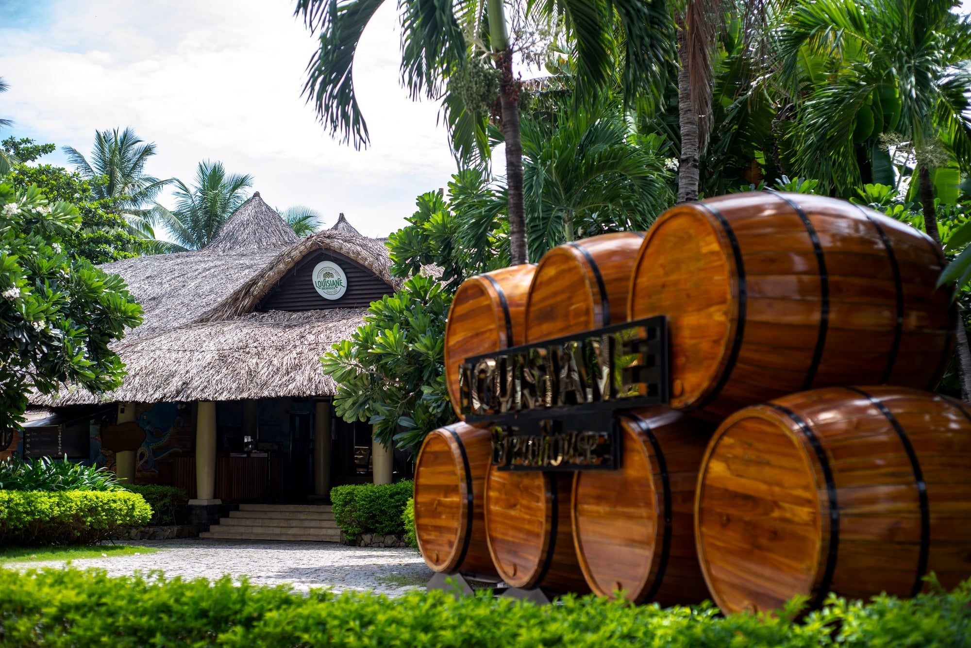 Lousiane Brewhouse Nha Trang Restaurant & Craft Beer