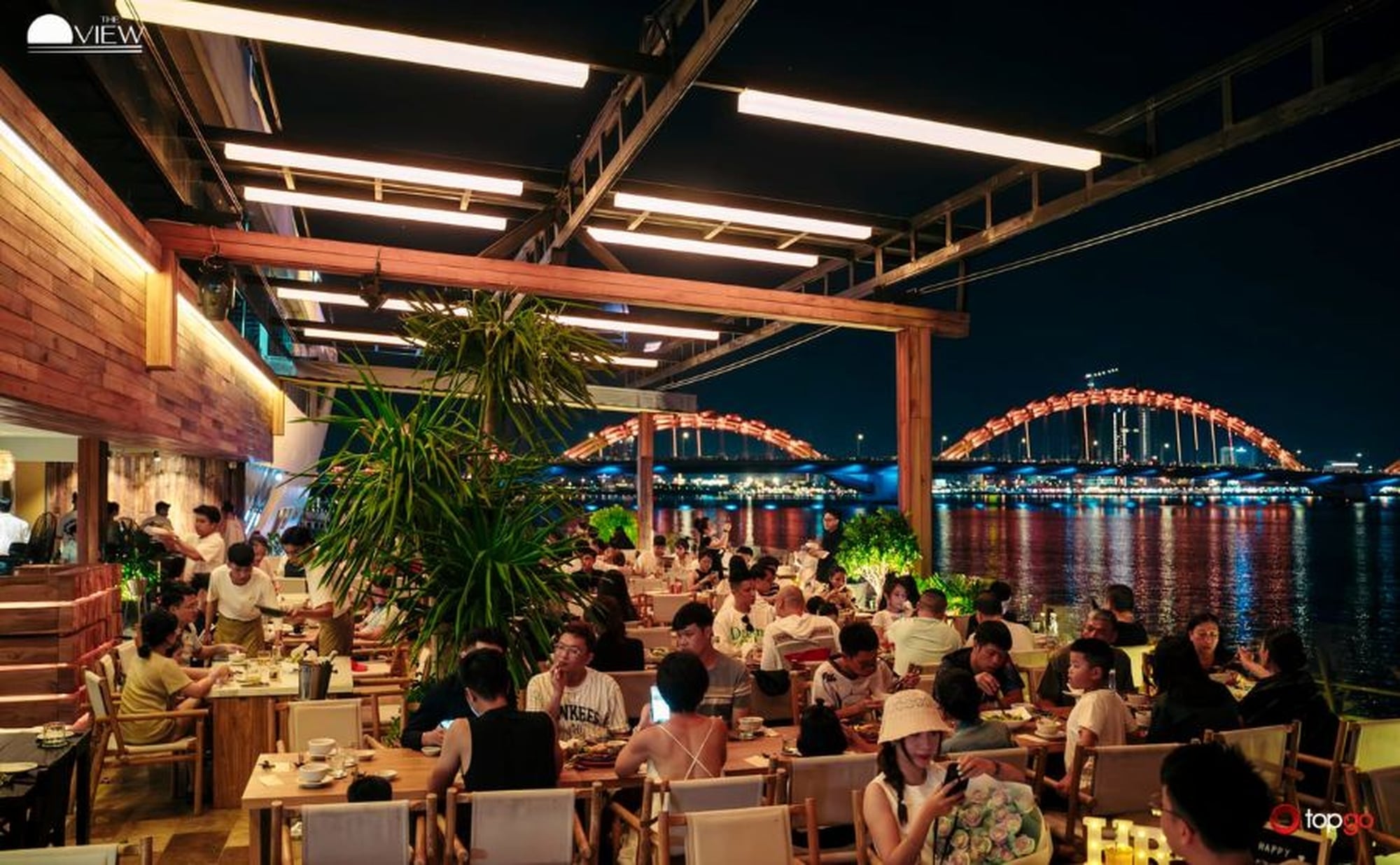 The View - Yacht Restaurant Da Nang