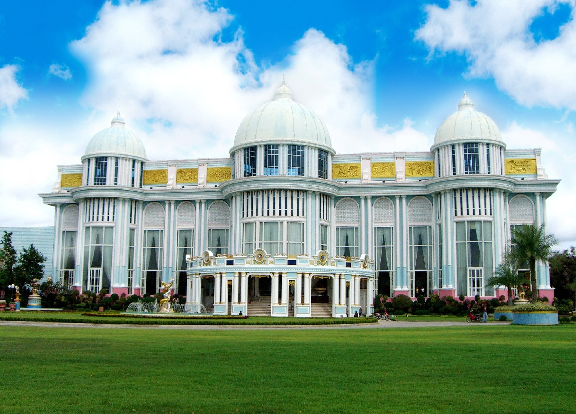 (Buddhabaramee/Convention Hall