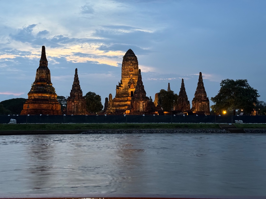 연동사 리뷰 이미지