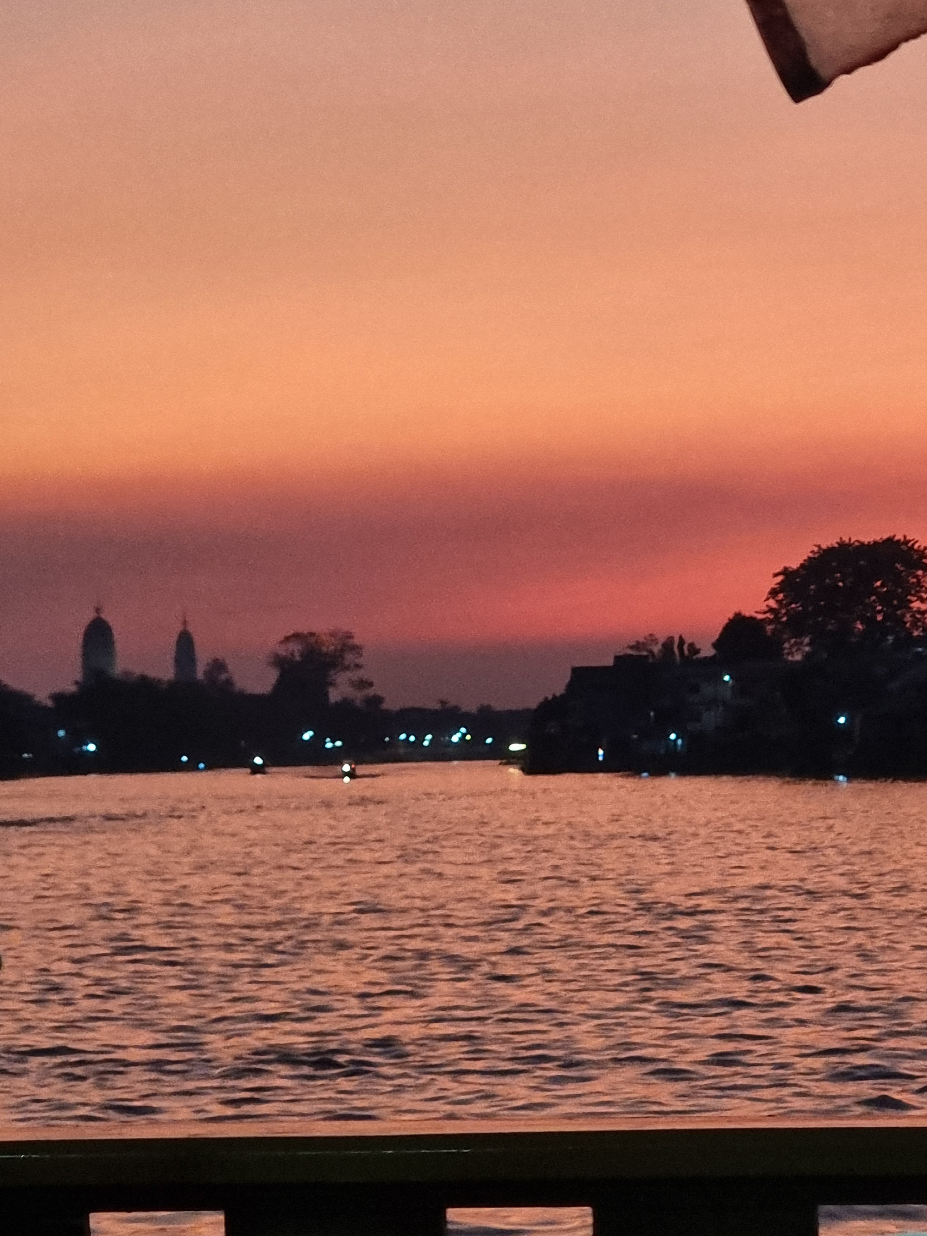 연동사 리뷰 이미지